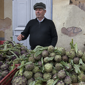 Food and markets make the story richer.